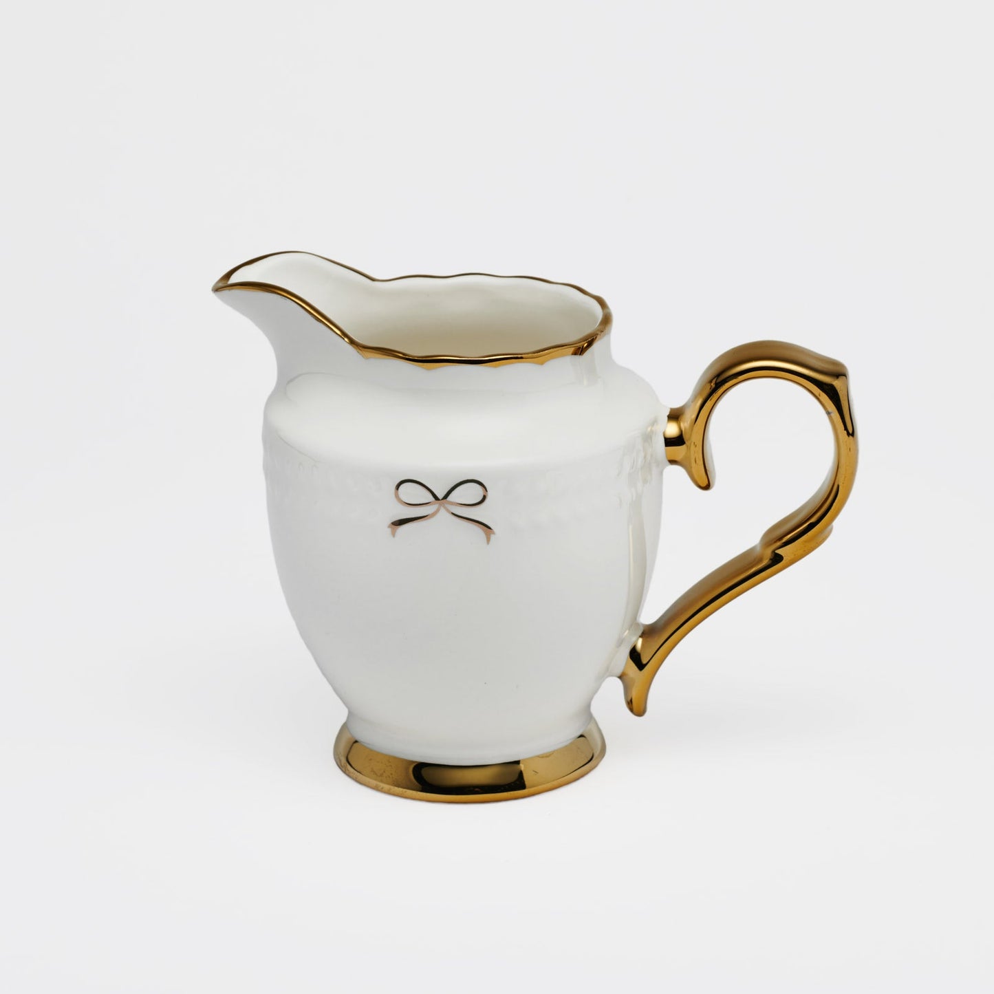 CREAMER