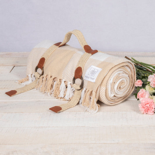 Montecito Picnic Blanket with Harness