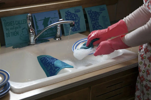 Fun Fetching Dog | Eco-friendly Swedish Dishcloth- Soak iT Up