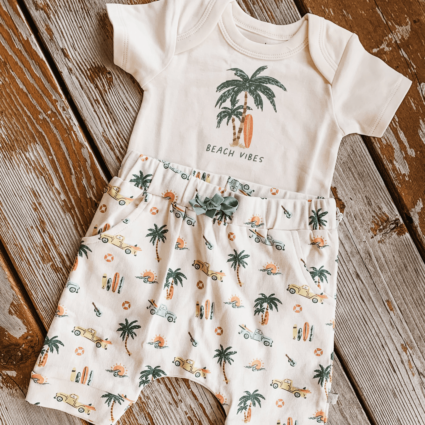 shorts | beach vibes