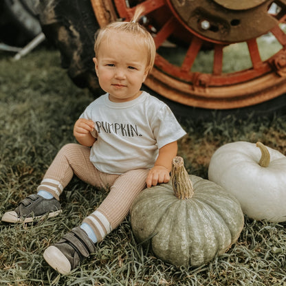 graphic tee | pumpkin