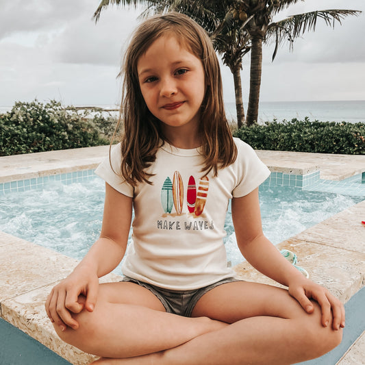graphic tee | make waves