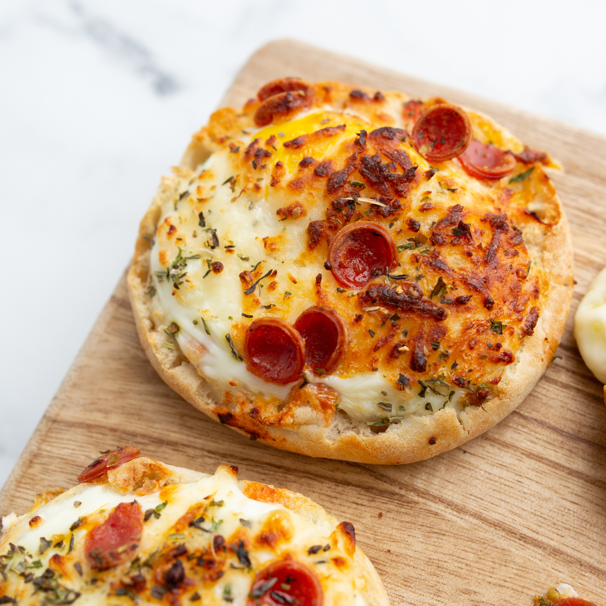 DIGITAL: 10 Pizza Pleasers - Best Air Fryer Pizza Recipes