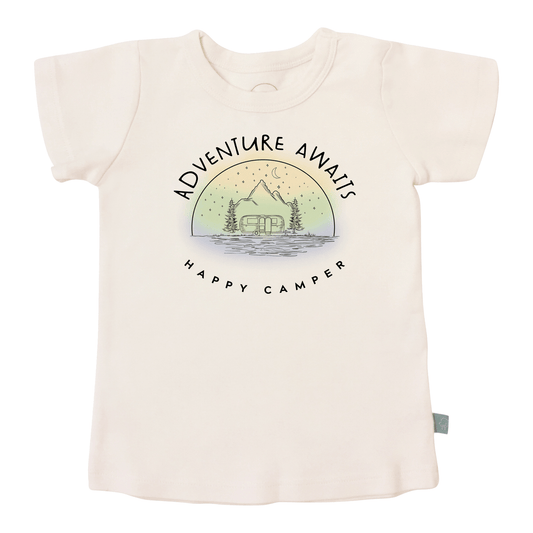graphic tee | adventure awaits