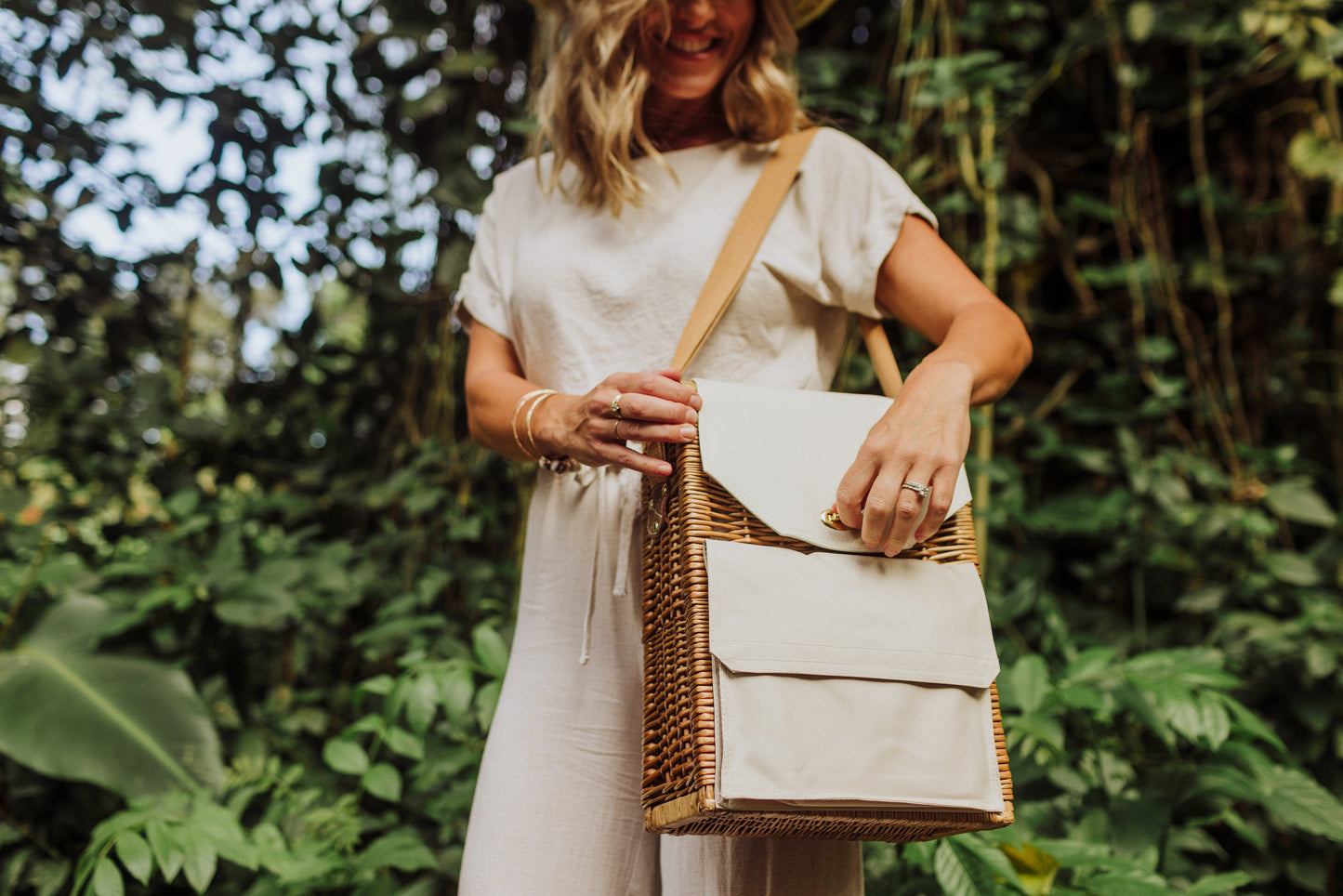 Corsica Wine & Cheese Picnic Basket