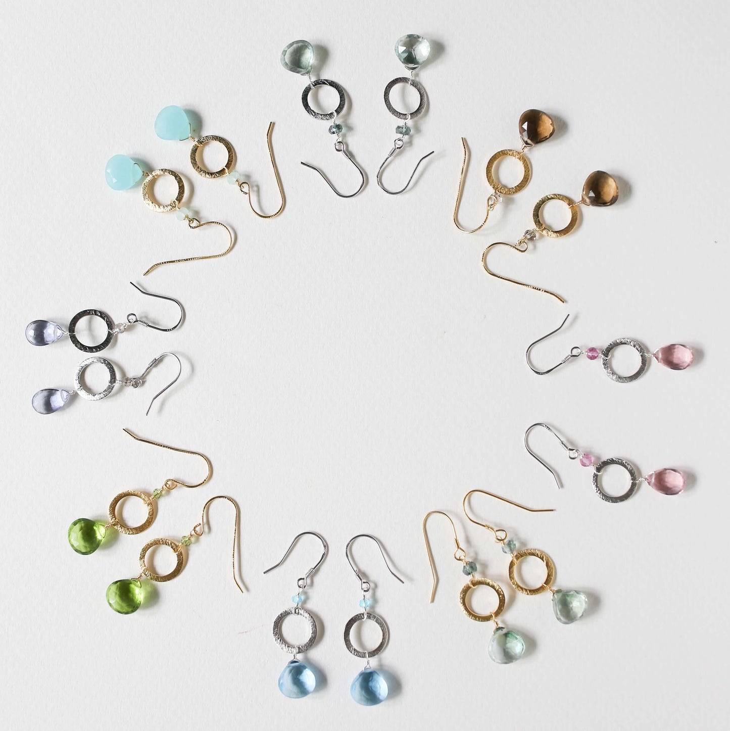 The Airie Earring - Peridot Quartz Gold